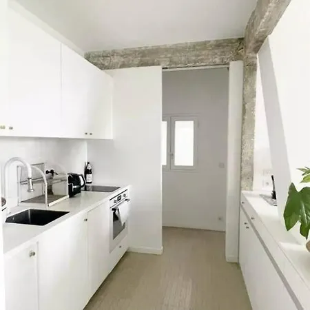 Appartement 2 Bedroom Flat With Eiffel & River Seine Views *